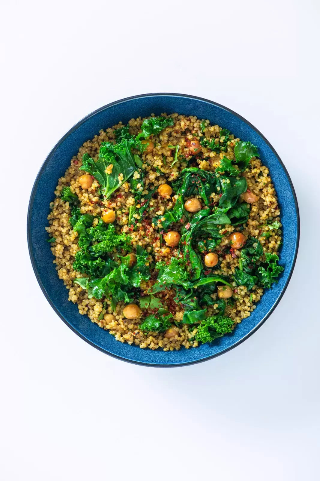 Indian-styled quinoa with chickpeas and spinach 